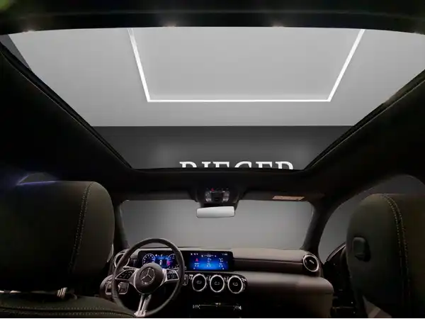 MERCEDES-BENZ A 180 (21/25)