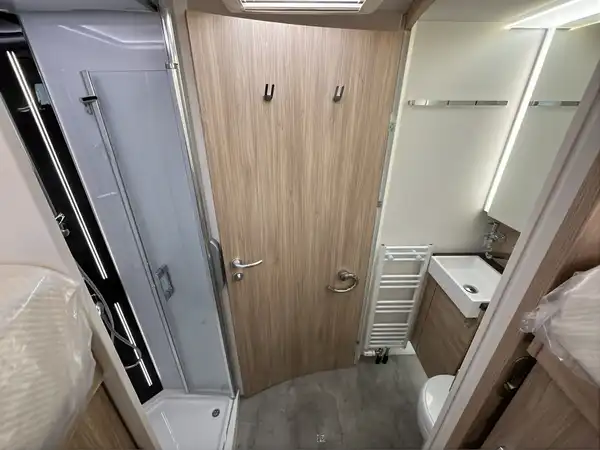 FRANKIA F-LINE (12/21)