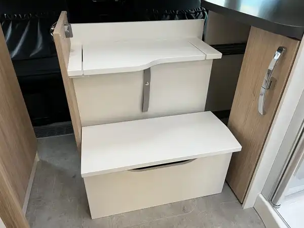 FRANKIA I 740 (13/31)