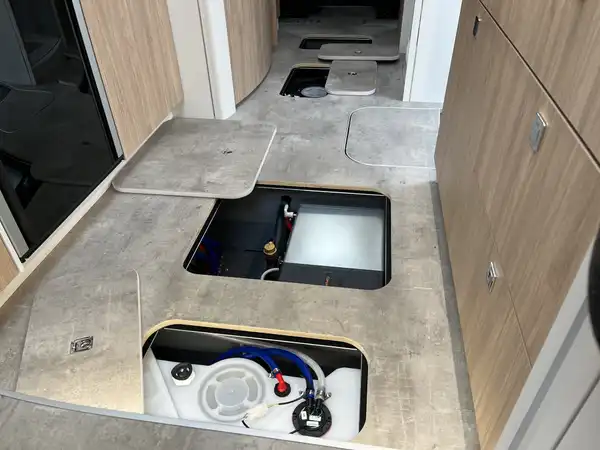 FRANKIA I 740 (10/31)