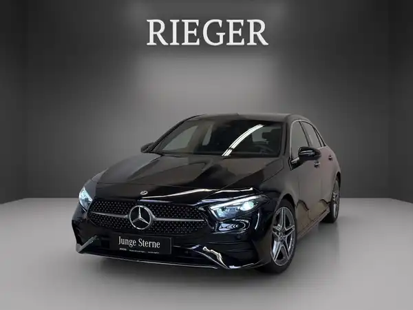 MERCEDES-BENZ A 200 (1/24)