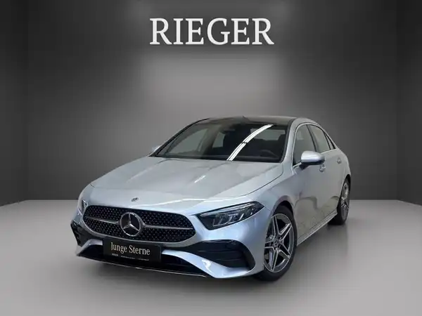 MERCEDES-BENZ A 180 (1/25)